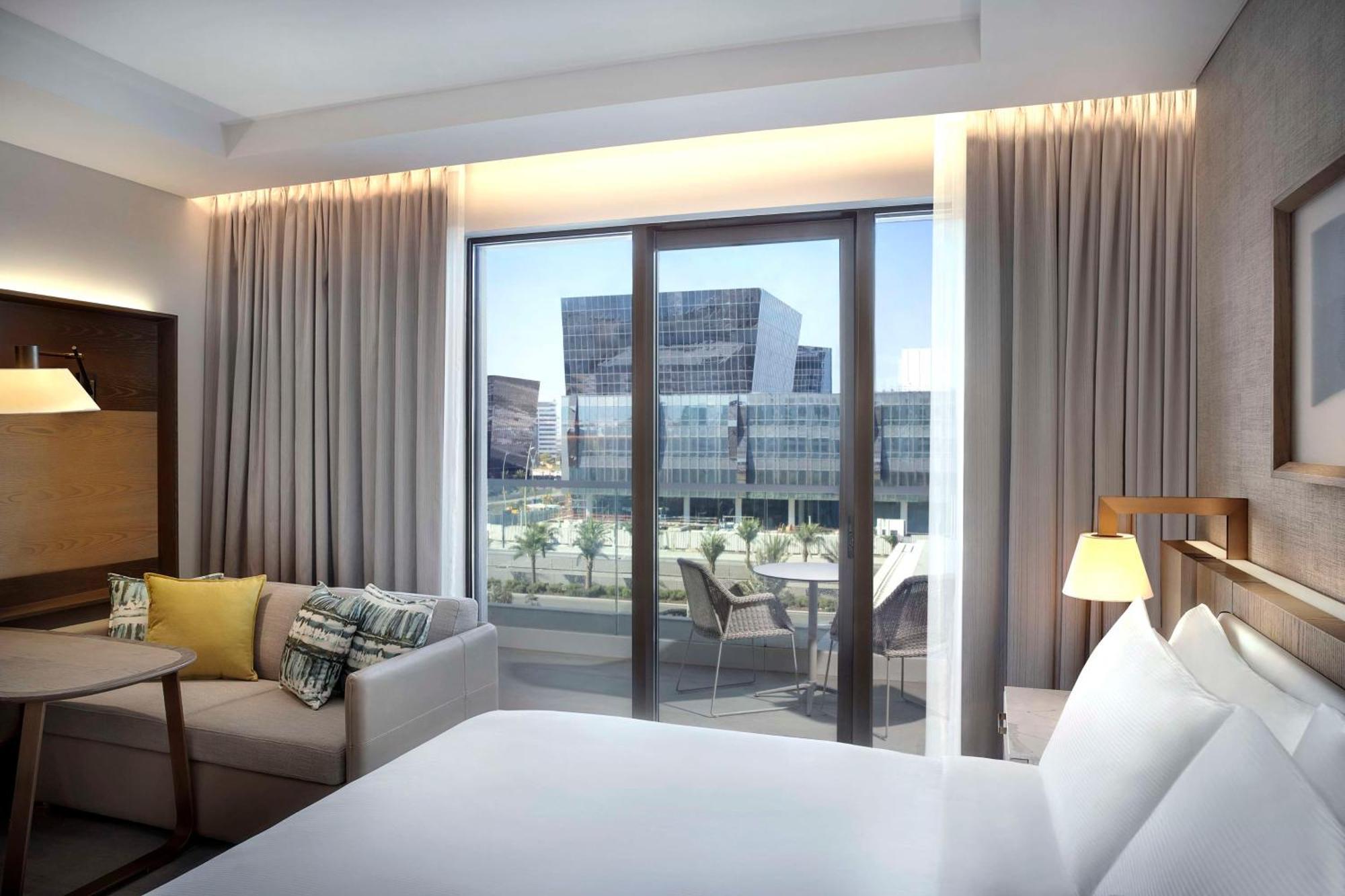 Hilton Yas Island सहारा 5*