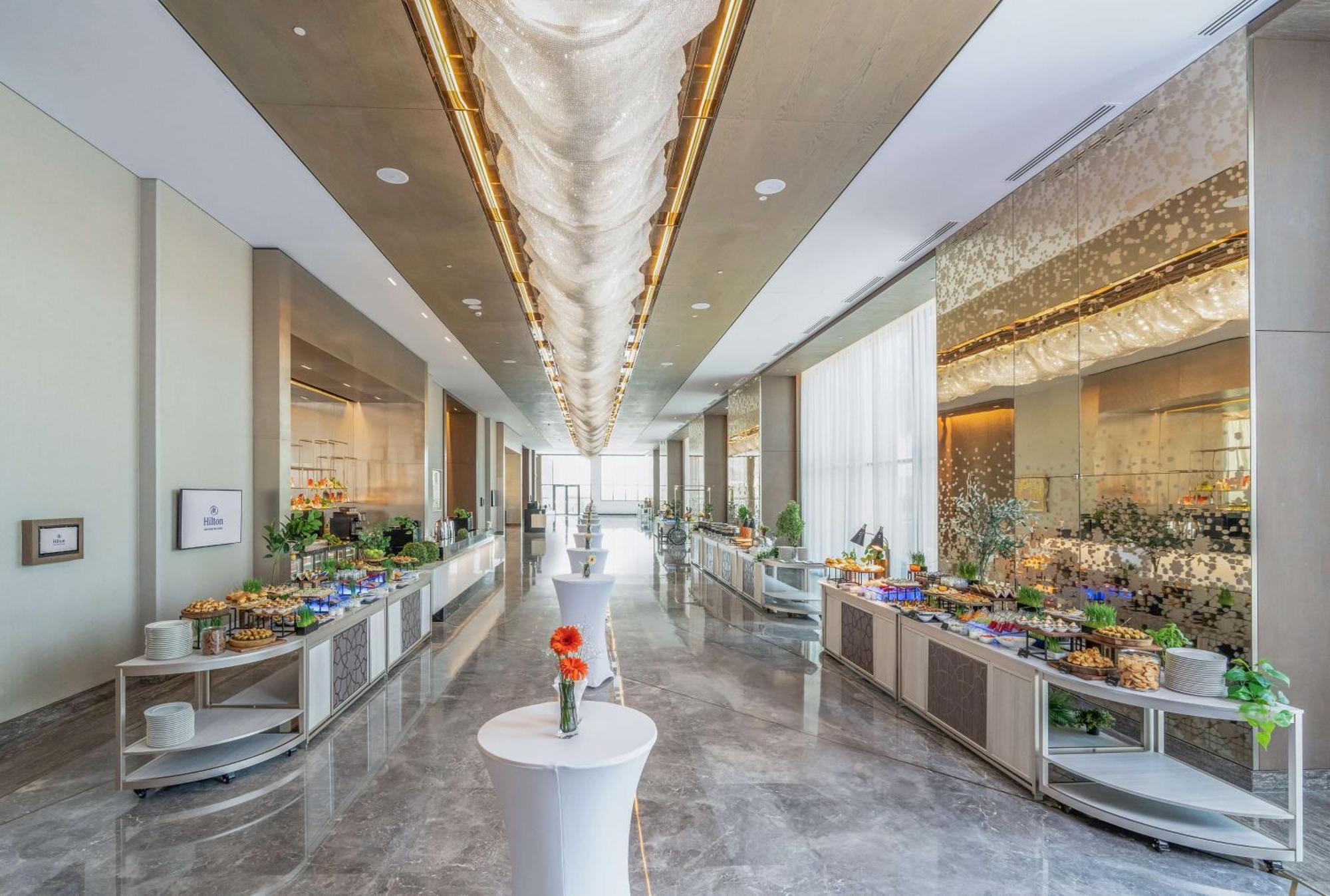 Hilton Yas Island Resort 5*