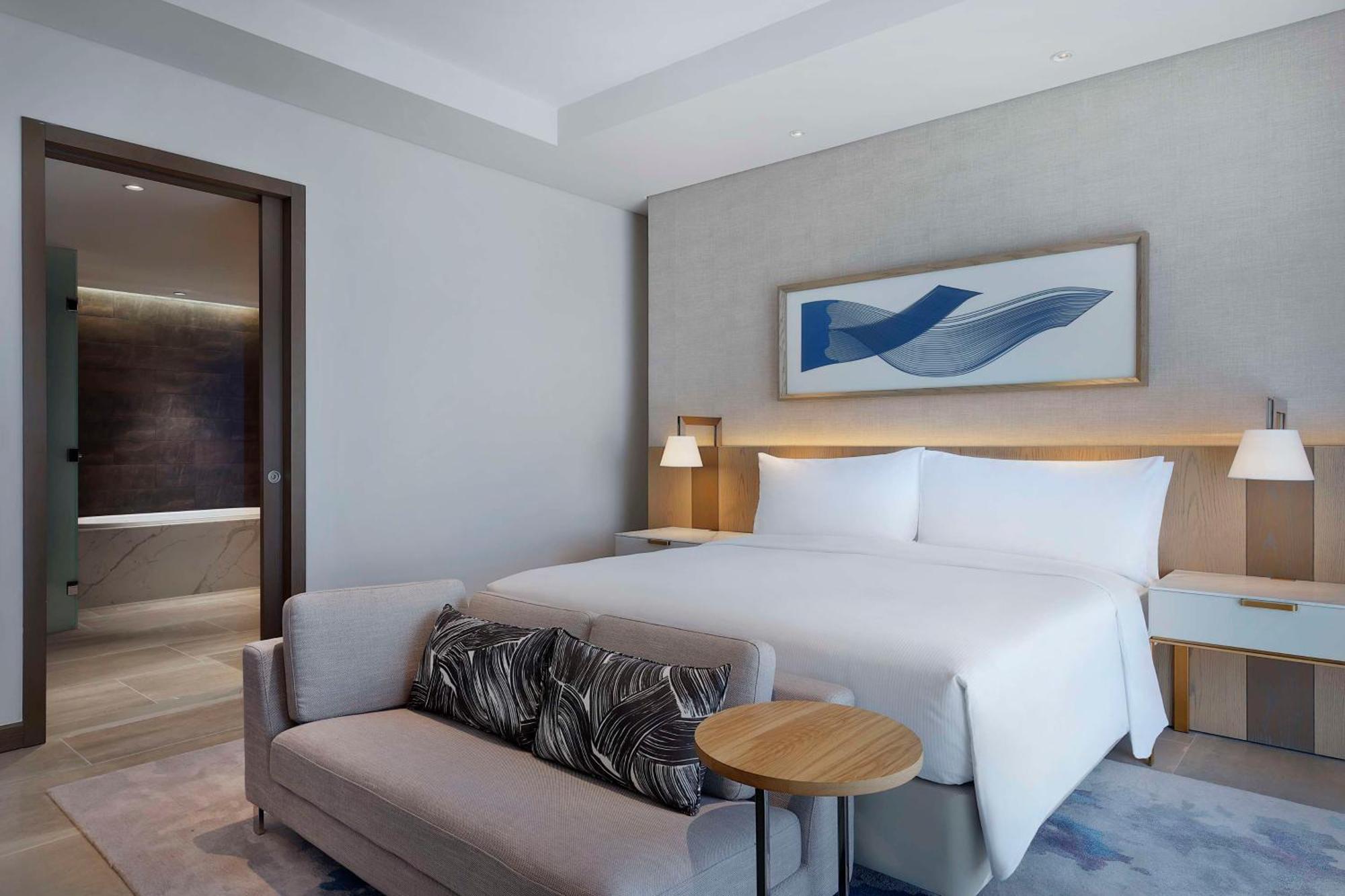 Hilton Yas Island