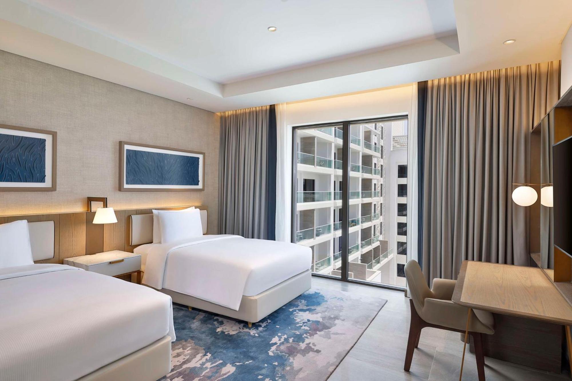 Hilton Yas Island Resort 5*