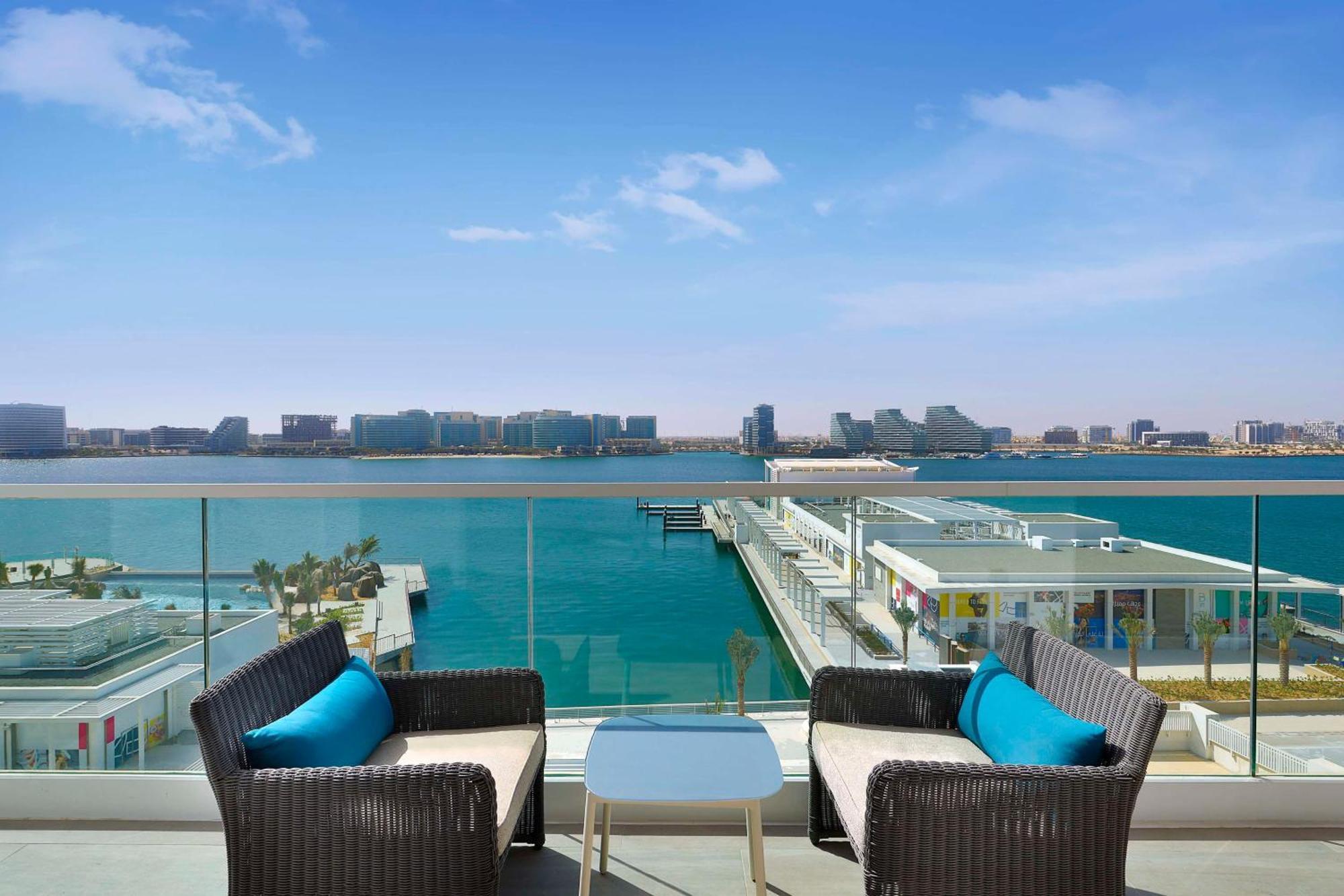 هيلتون جزيرة ياس منتجع 5*