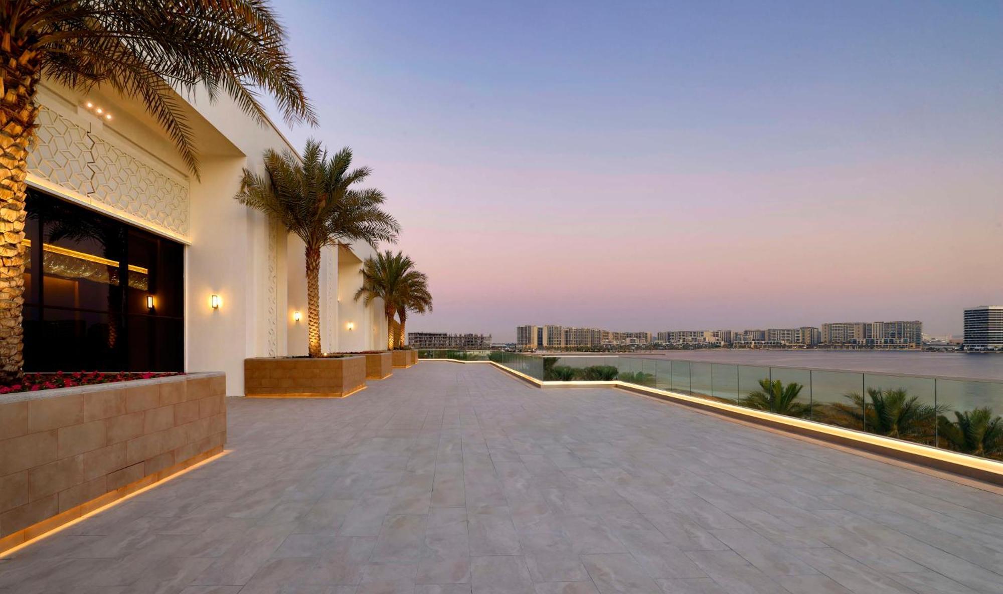 هيلتون جزيرة ياس منتجع 5*